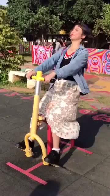 老人日少女在线播放,老人日少女在线播放温情回顾